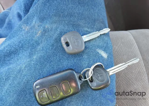 2003 Toyota Sequoia Sr5 V8 from USA, damaged, VIN 5TDZT34A03S183792